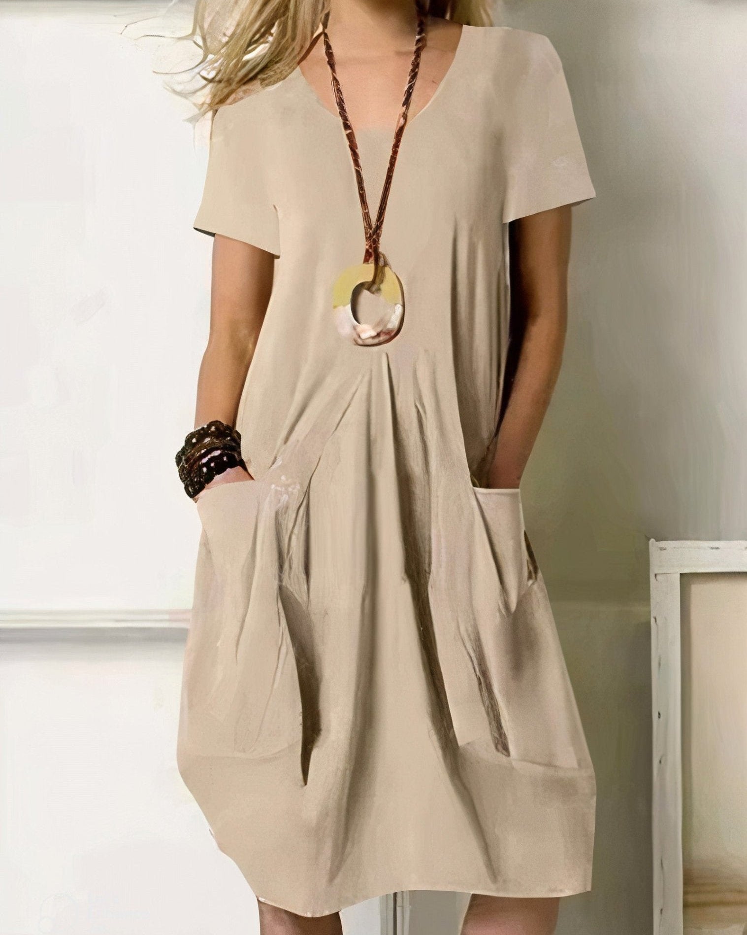 Kwani | Abito Casual dalla Linea Morbida